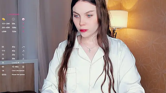 BelvaCaimi online show from 12.16.25