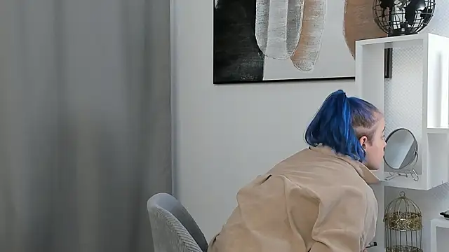 Snapshot of CaroleeSchlegel chatting on 11.11.25 CaroleeSchlegel online show from 11.11.25