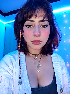 Sarah Lark- online show from 04.22.26