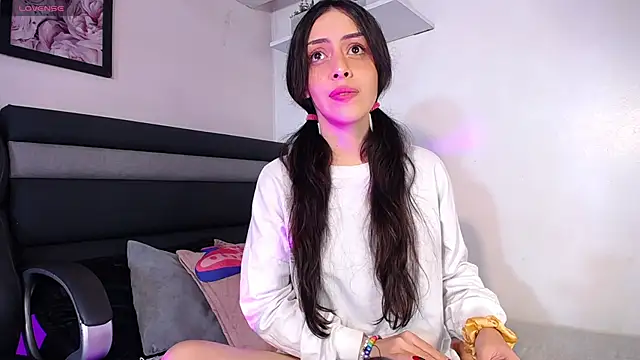 DahliaVex  online show from 11.28.25