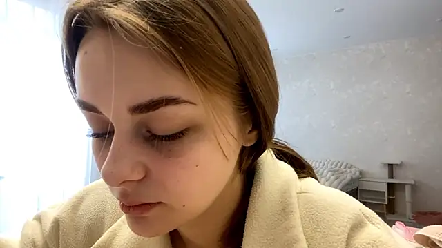 Snapshot of GeralynChiszar chatting on 03.13.26 GeralynChiszar online show from 03.13.26