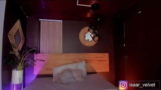 Velvet Dreamss online show from 03.12.26