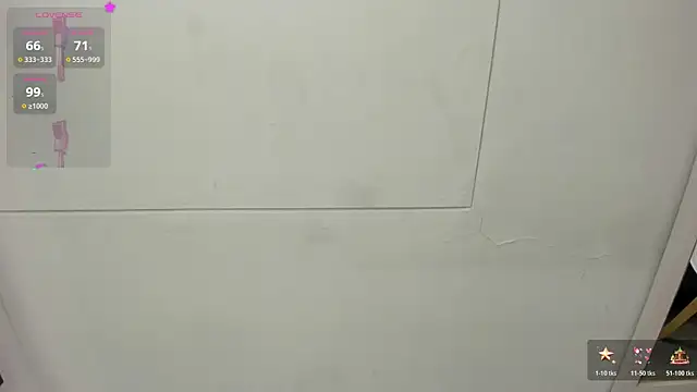 Snapshot of MIss__sammy_ chatting on 12.15.25 MIss sammy online show from 12.15.25