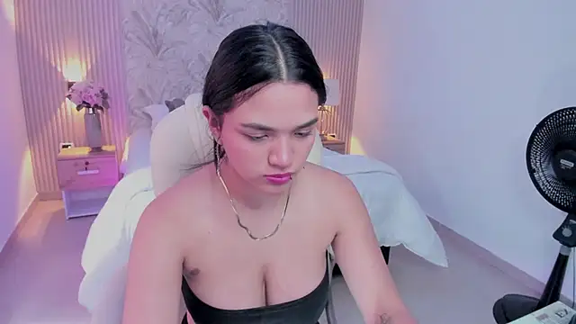 Kim stonee online show from 12.18.25