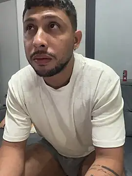 MAX Jhonnson online show from 03.15.26