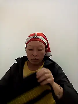 Snapshot of girl-hot2x chatting on 11.16.25 girl-hot2x online show from 11.16.25