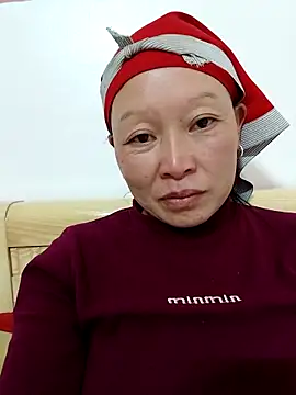 girl-hot2x online show from 02.07.26