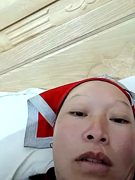 Snapshot of girl-hot2x chatting on 02.08.26 girl-hot2x online show from 02.08.26