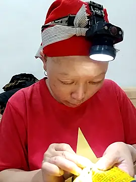 Snapshot of girl-hot2x chatting on 03.29.26 girl-hot2x online show from 03.29.26