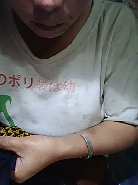 girl-hot2x online show from 06.21.26