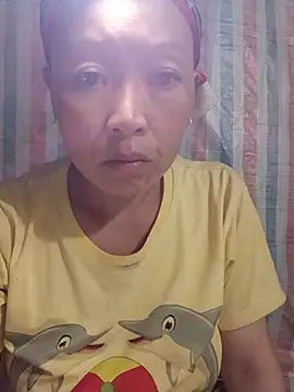 girl-hot2x online show from 06.23.26