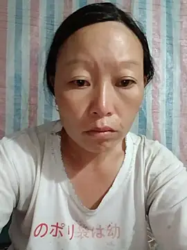 girl-hot2x online show from 07.21.26