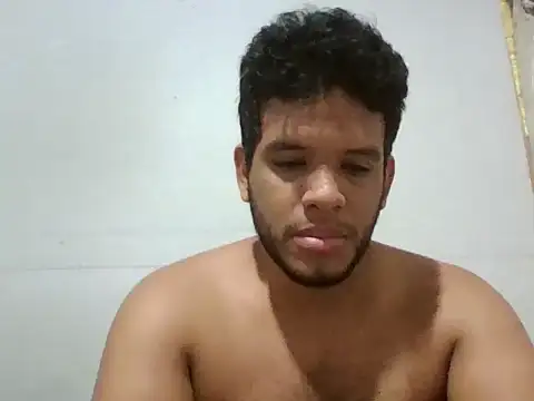 Snapshot of josecamsex27 chatting on 04.12.26 josecamsex27 online show from 04.12.26