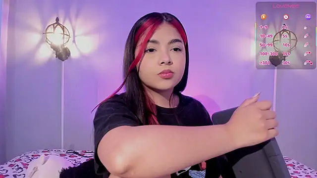 Stephany-roses- online show from 03.07.26