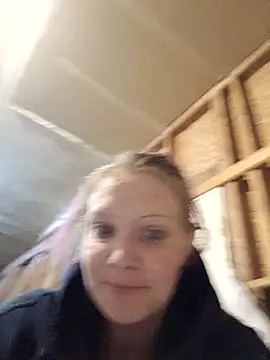 Snapshot of SquirtFlirtAlert chatting on 02.05.26 SquirtFlirtAlert online show from 02.05.26