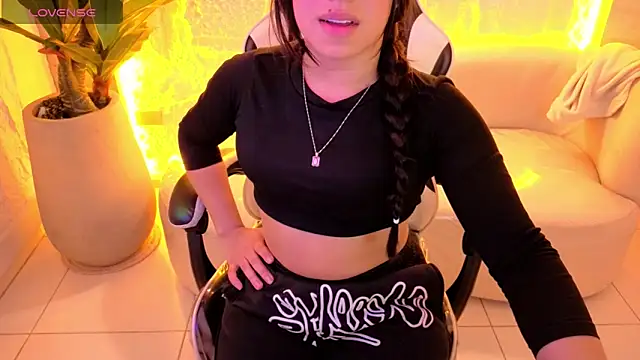 Juliana Tx online show from 03.08.26