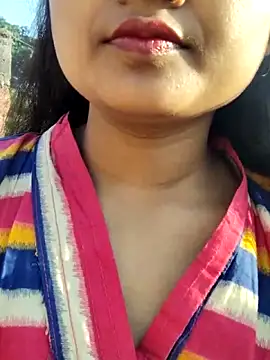 Snapshot of Hot-ruma chatting on 12.14.25 Hot-ruma online show from 12.14.25