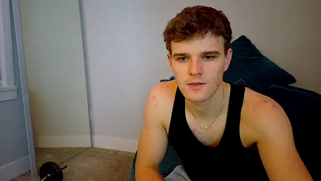 Snapshot of sculpteddesire chatting on 12.16.25 sculpteddesire online show from 12.16.25