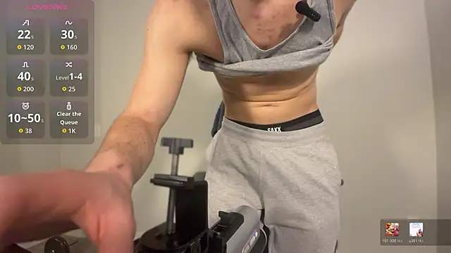 Snapshot of sculpteddesire chatting on 03.25.26 sculpteddesire online show from 03.25.26