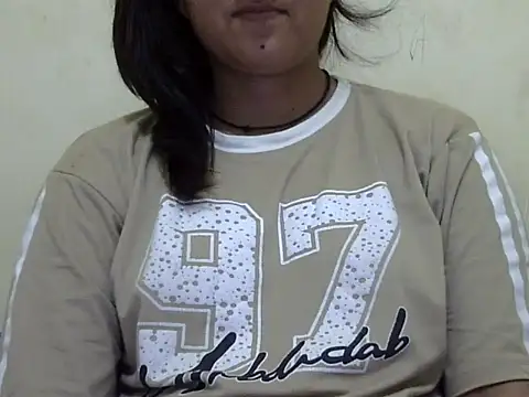 Anika Singh online show from 06.12.26