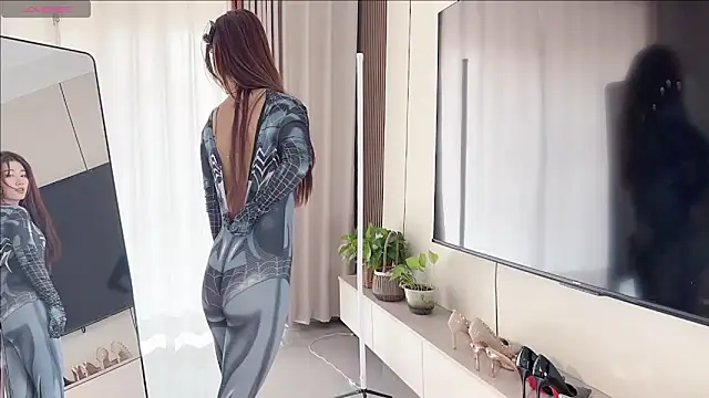 GG-BONG1 online show from 03.17.26