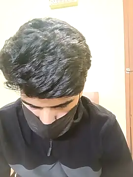 hotyyyyjonny online show from 12.15.25