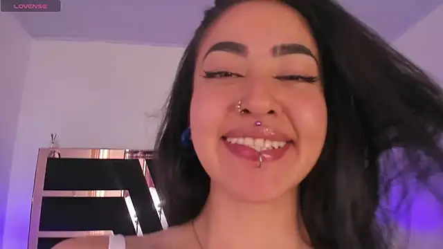 Snapshot of Cataleya_Sub69 chatting on 02.04.26 Cataleya Sub69 online show from 02.04.26