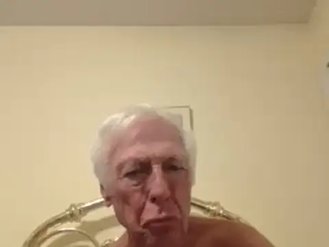 Snapshot of capttp chatting on 10.24.25 capttp online show from 10.24.25