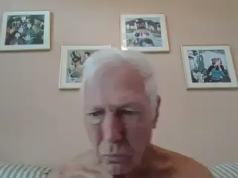 Snapshot of capttp chatting on 10.28.25 capttp online show from 10.28.25