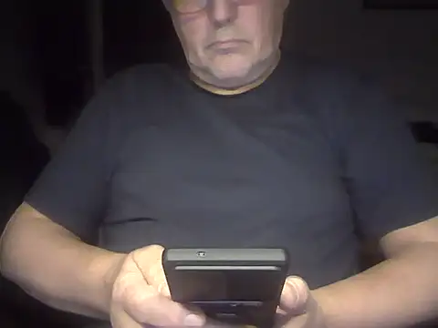 Snapshot of sssuka chatting on 03.25.26 sssuka online show from 03.25.26