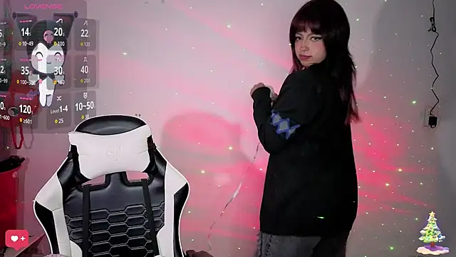 Melody Ghot online show from 11.13.25