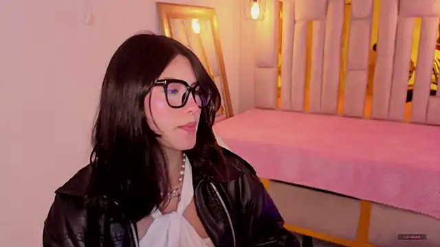 Brandy collinss online show from 04.23.26