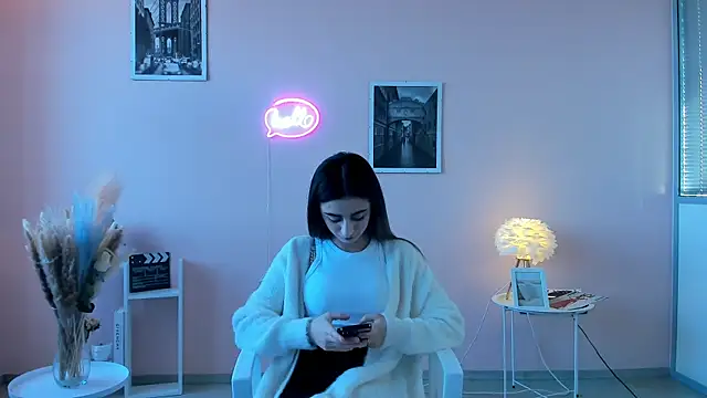 TovaNicometo online show from 11.16.25