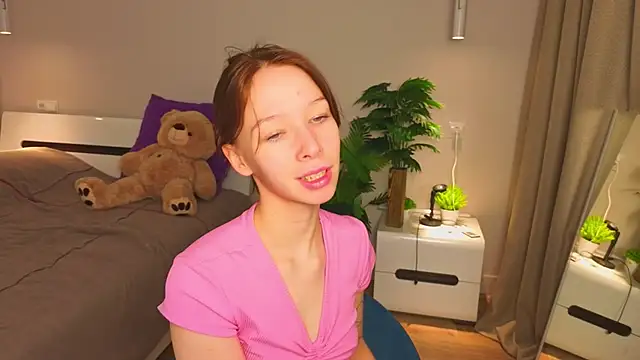 Snapshot of LilyPoetry_ chatting on 12.15.25 LilyPoetry online show from 12.15.25