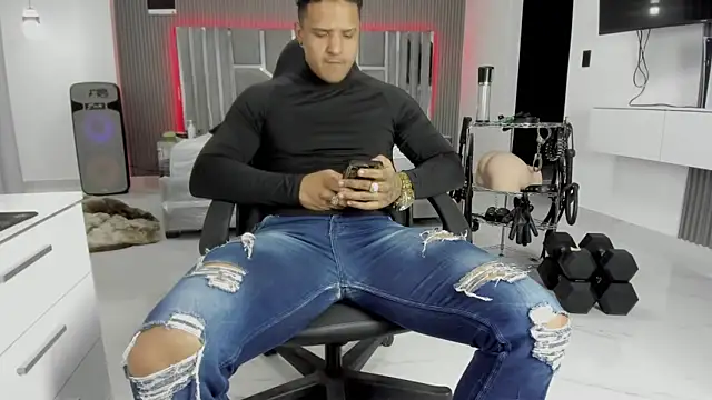 master leather online show from 06.11.26