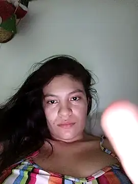 Snapshot of Camila_tv chatting on 12.20.25 Camila tv online show from 12.20.25