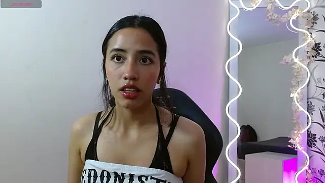 Joselyn tay online show from 06.22.26
