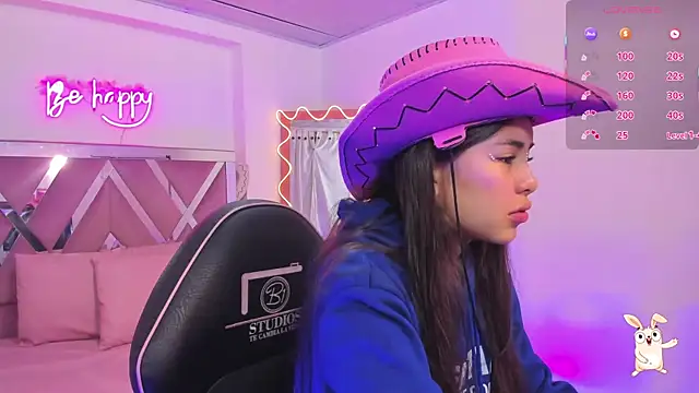 ISABELA TAY online show from 11.28.25