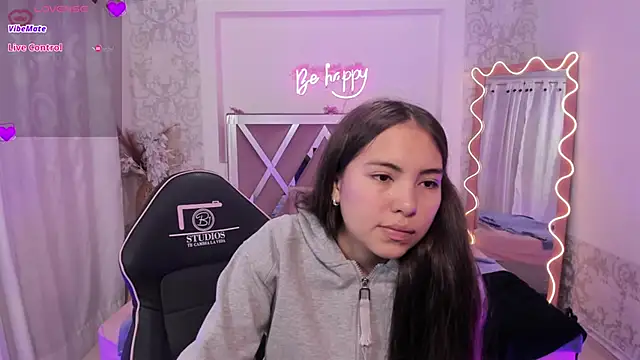 ISABELA TAY online show from 02.04.26