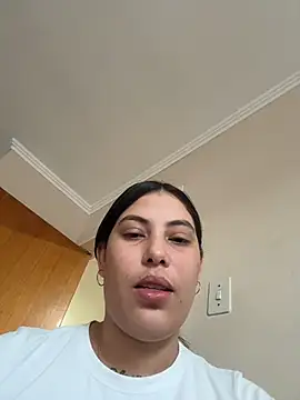 Anna Bitch Disgusting online show from 03.22.26