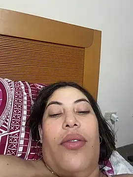 Anna Bitch Disgusting online show from 03.29.26