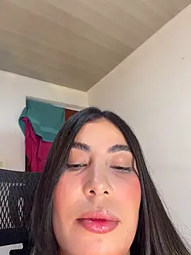 Anna Bitch Disgusting online show from 07.25.26