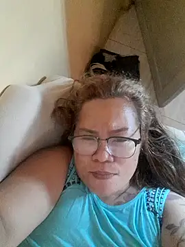 loriepinay46 online show from 06.19.26