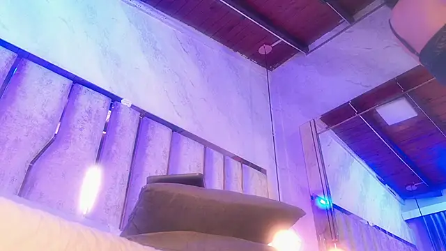 Snapshot of Caroline_palmerr chatting on 01.07.26 Caroline palmerr online show from 01.07.26