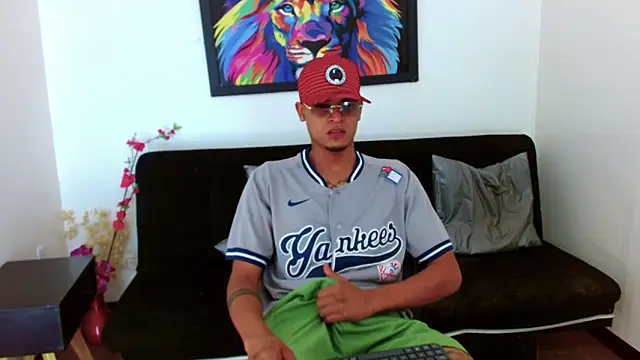 Isaacas  online show from 11.15.25