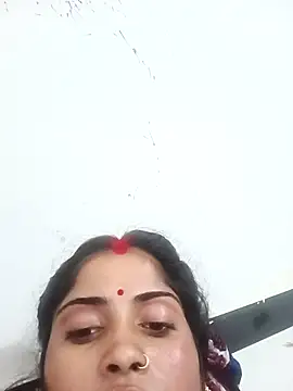 Snapshot of Pushpa_hotty chatting on 12.23.25 Pushpa hotty online show from 12.23.25