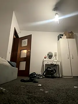 Snapshot of jabeszczelny chatting on 11.29.25 jabeszczelny online show from 11.29.25