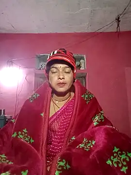 Snapshot of Hot_fixy chatting on 11.18.25 Hot fixy online show from 11.18.25