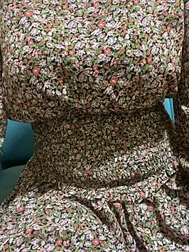 Molatane0 online show from 11.12.25