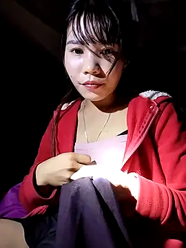 Snapshot of gugu0022 chatting on 11.22.25 gugu0022 online show from 11.22.25